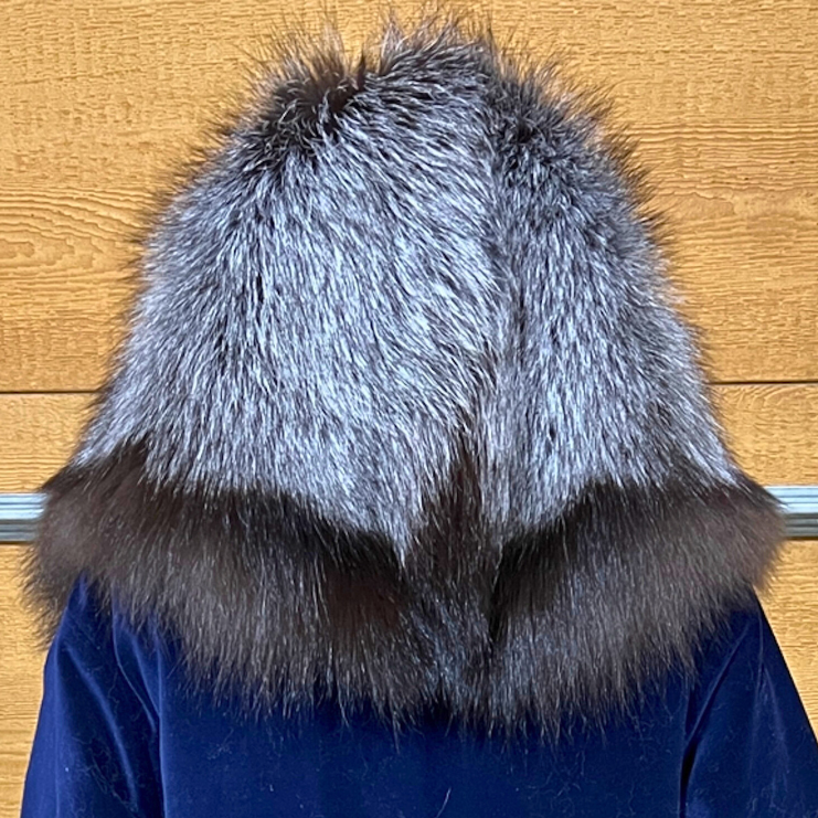 Contemporary Pleated Style Parka